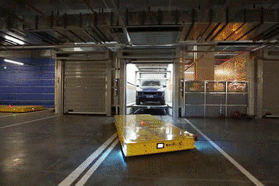 中建承建亚洲最大AGV智能停车楼竣工3.gif