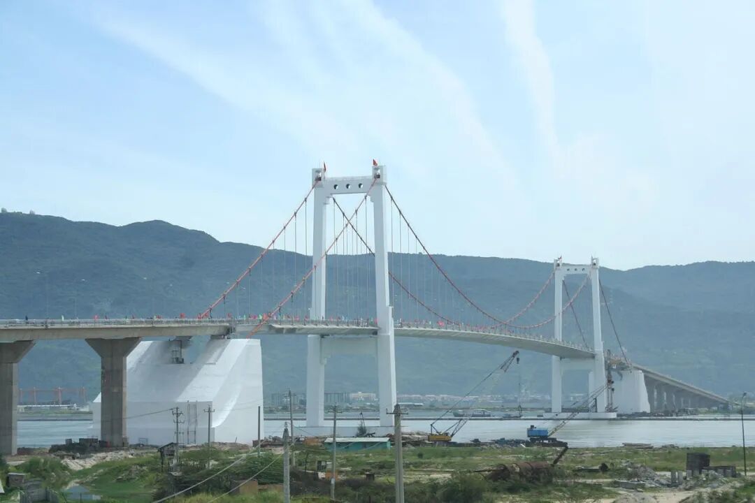 中国建筑助力越南经济社会发展与民生改善（2）.jpg