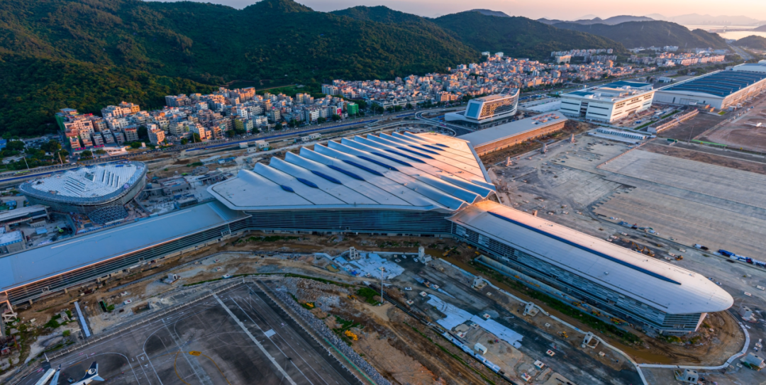珠海机场改扩建工程项目竣工(3).png 珠海机场改扩建工程项目竣工(3).png
