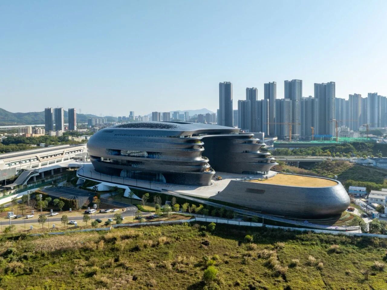 深圳科技馆入选2026凡尔赛建筑大奖评选的全球最美博物馆(2).jpg 深圳科技馆入选2026凡尔赛建筑大奖评选的全球最美博物馆(2).jpg