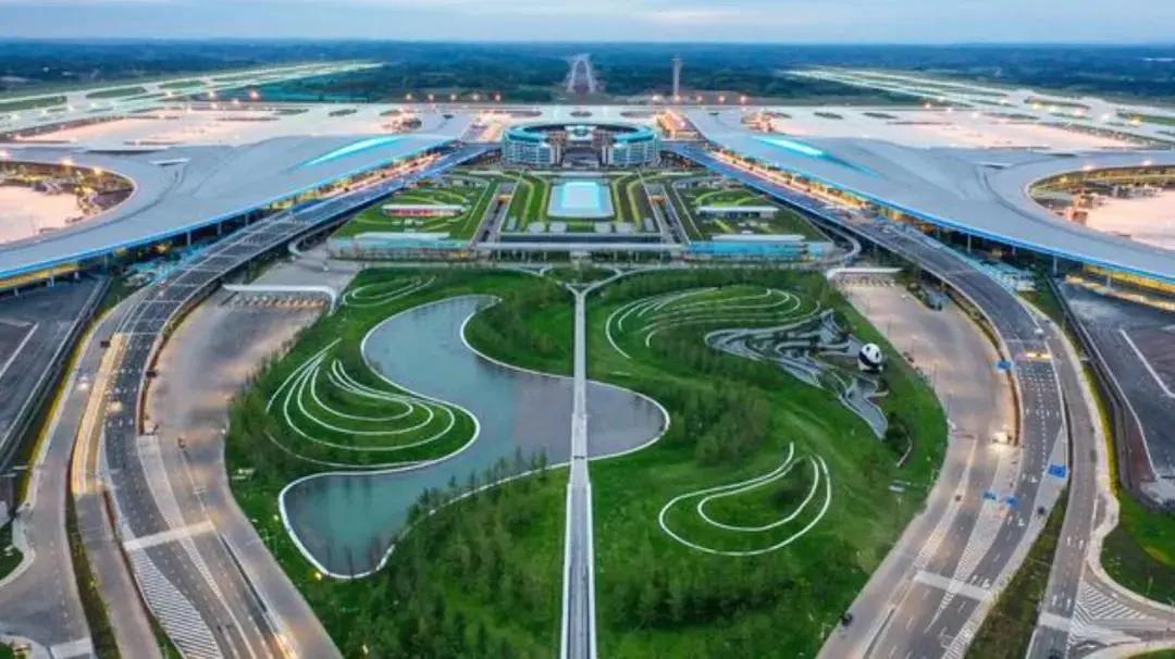 Tianfu airport. Международный аэропорт Чэнду. Чэнду Тяньфу аэропорт. Аэропорт Чэнду Китай. Аэропорт Тяньфу.