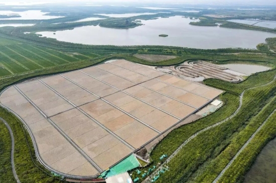 中国建筑承建大型尾水人工湿地工程竣工1.jpg