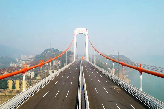 重庆郭家沱长江大桥建成通车2.jpg