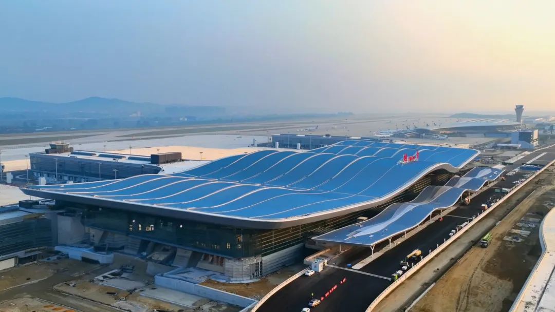 烟台蓬莱国际机场T2航站楼通过竣工验收1.jpg