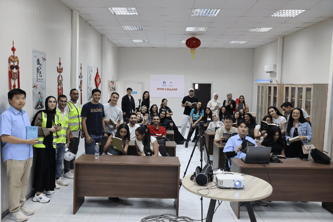 开罗德国大学工程学院师生走进埃及新首都CBD项目（3）.gif