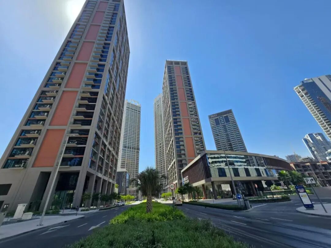 迪拜商业湾半岛项目交付(1).jpeg 迪拜商业湾半岛项目交付(1).jpeg