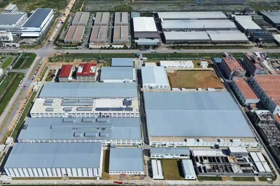 中国建筑两个越南厂房项目投产(3).jpg 中国建筑两个越南厂房项目投产(3).jpg
