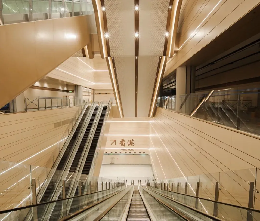 中国建筑承建的皇岗口岸正式开通-7.png 中国建筑承建的皇岗口岸正式开通-7.png